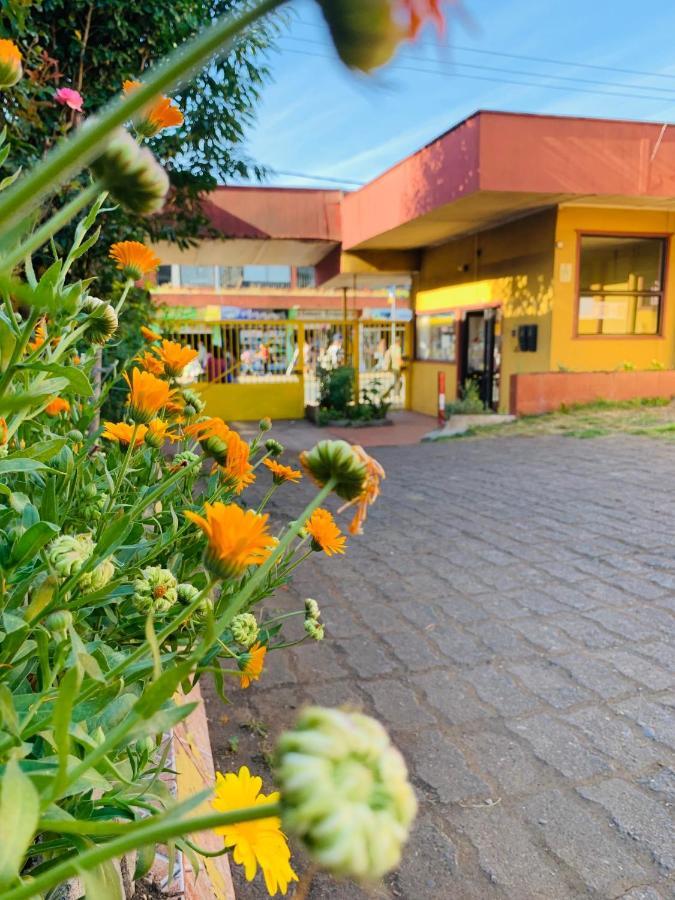 אוסורנו Hospedaje מראה חיצוני תמונה